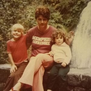 Meet your Posher, W christine